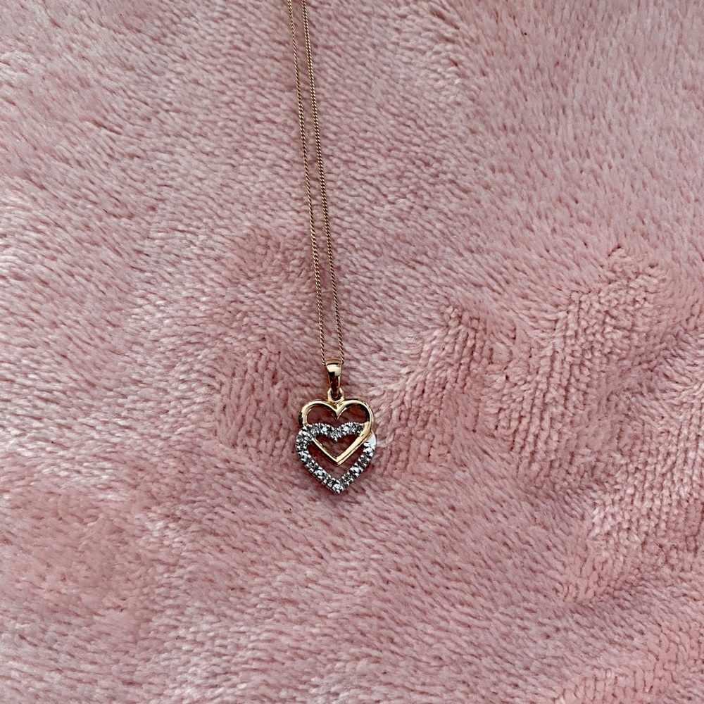10kt gold heart necklace